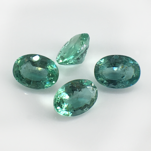 Изумруд Овал 7.0*5.0 3/Г2 /ll