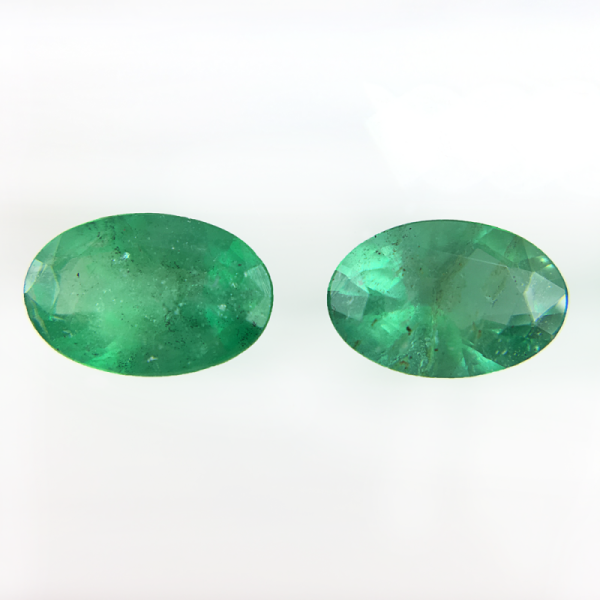 Изумруд Овал 6.0*4.0 4/Г3 /lll