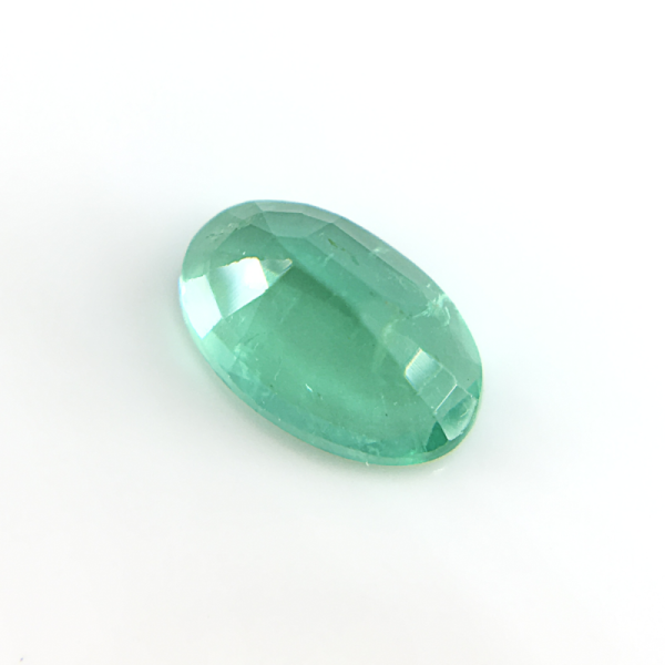 Изумруд Овал 6.0*4.0 4/Г3 /lll